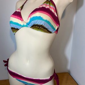 2/$25.00. Bikinis 👙